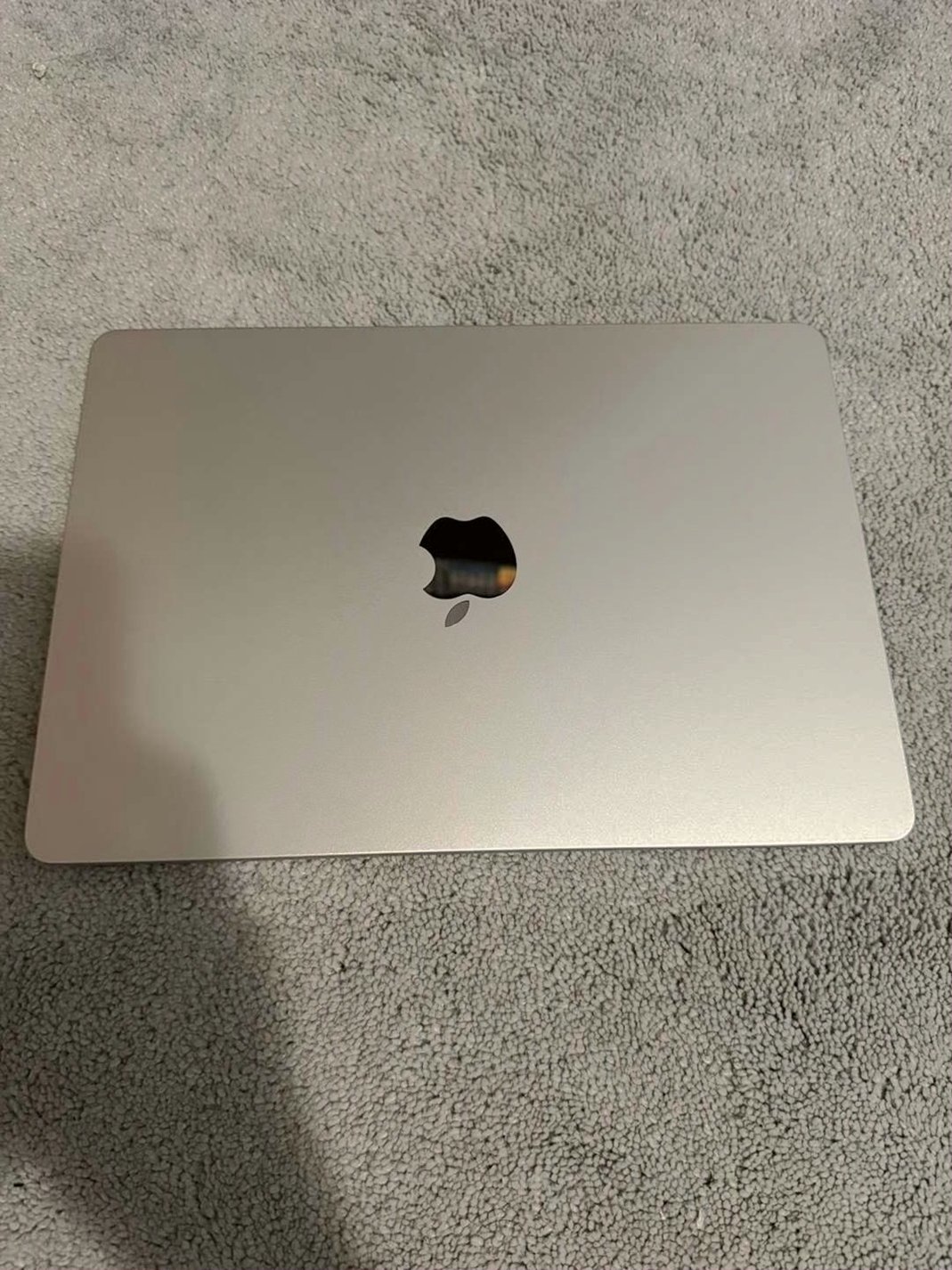 Apple MacBook Air 13-inch M3 Chip 256GB Starlight Unlocked - Used