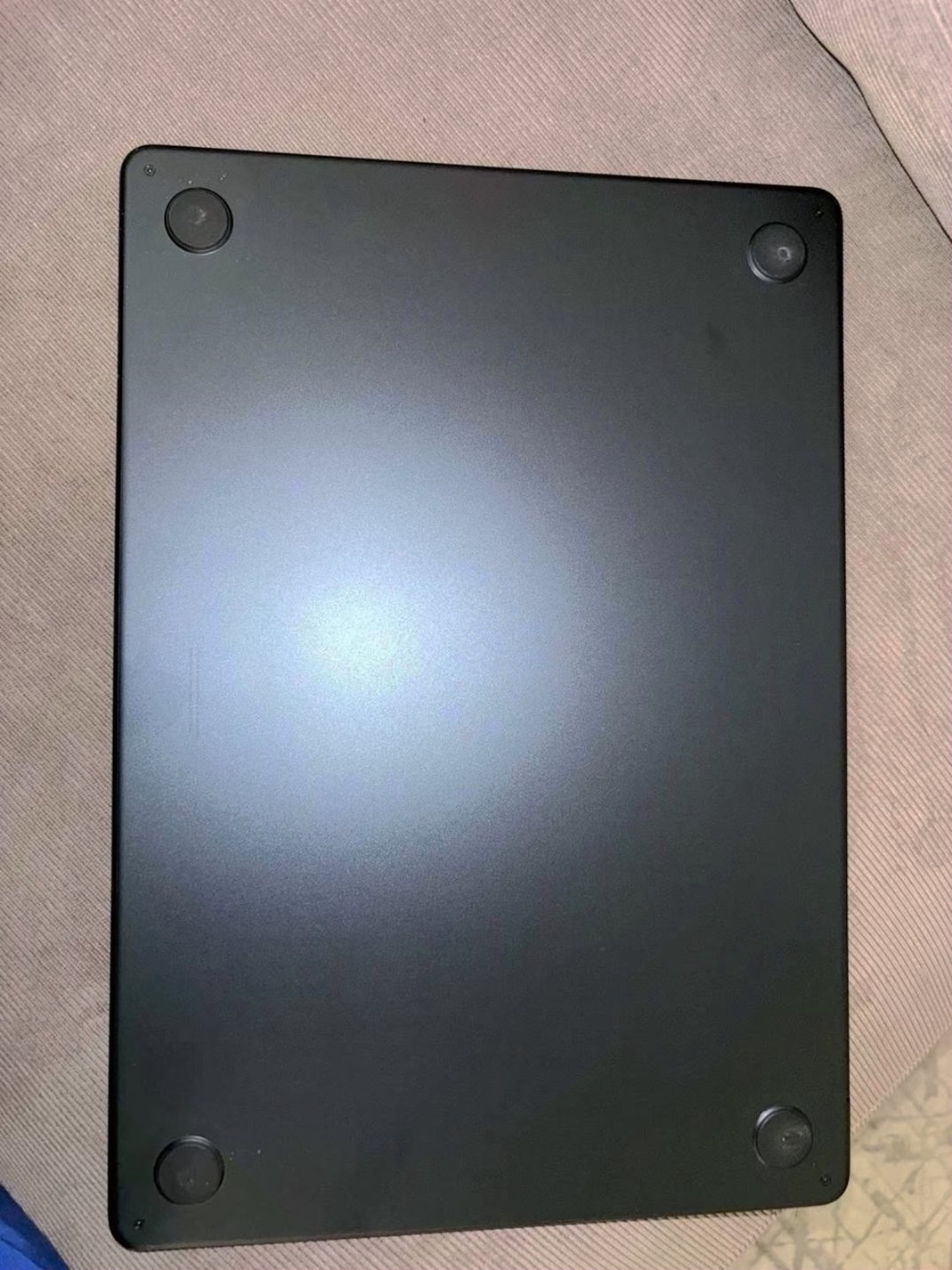 Apple MacBook Air 7J98 256GB Midnight Used