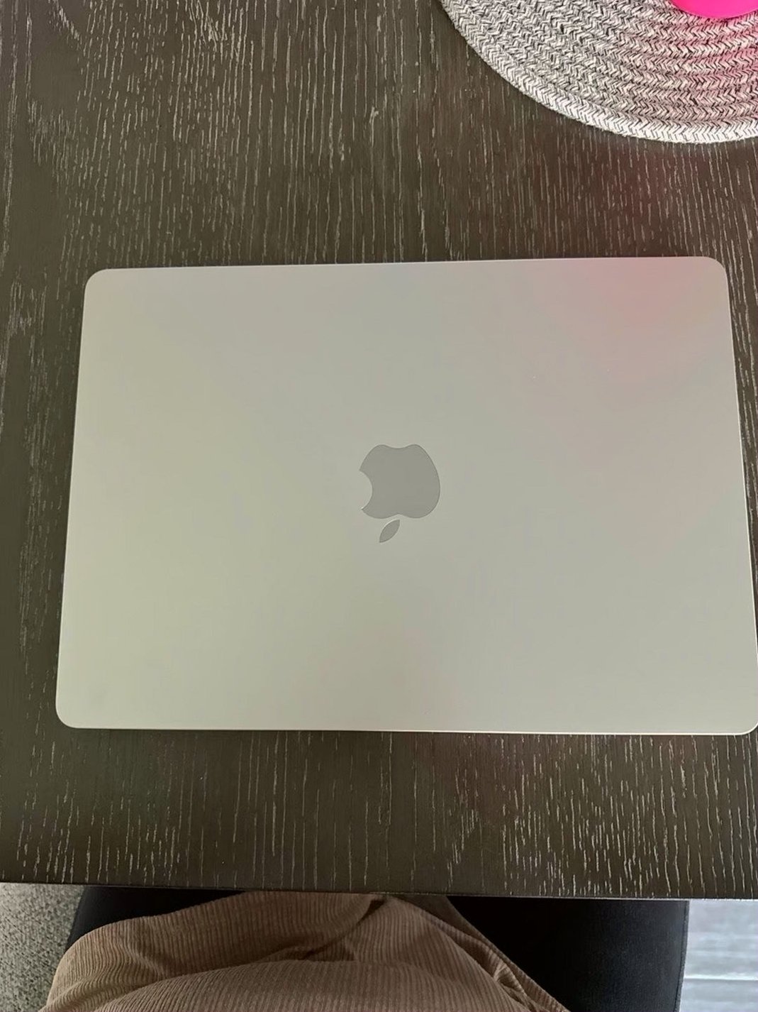 Apple MacBook Air M2 256GB Space Gray Unlocked - Used