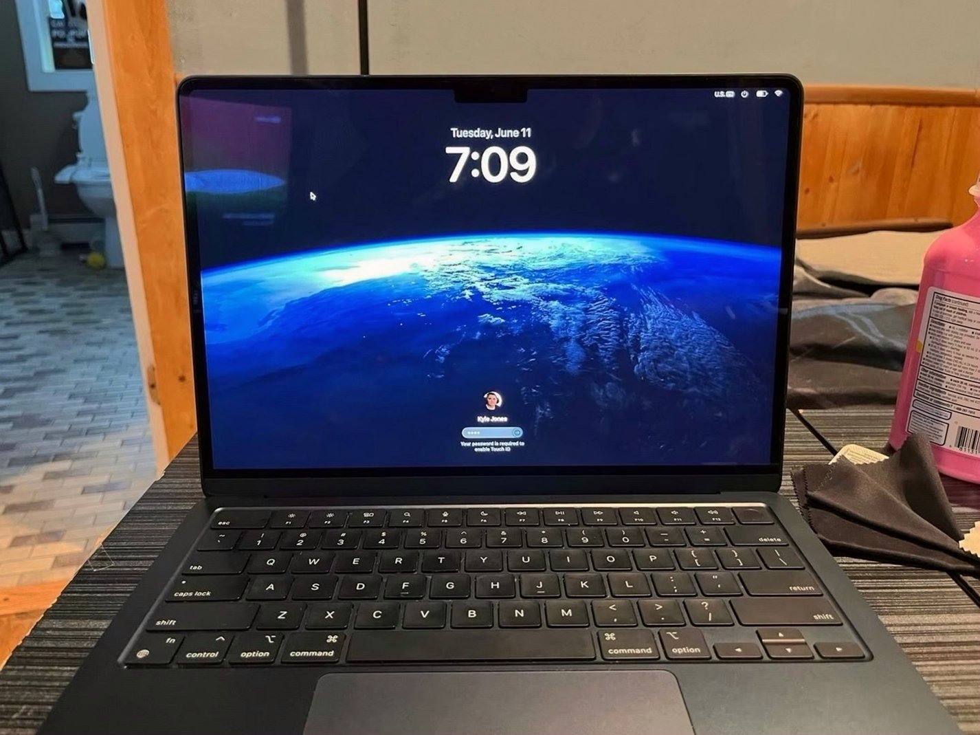 Apple MacBook Air M2 256GB Midnight Unlocked - Used image 3