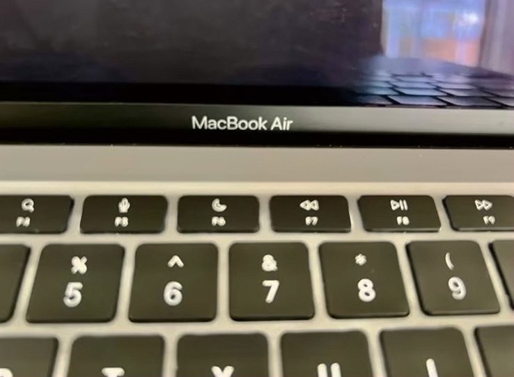 Apple MacBook Air M1 2020 256GB Silver Used image 4