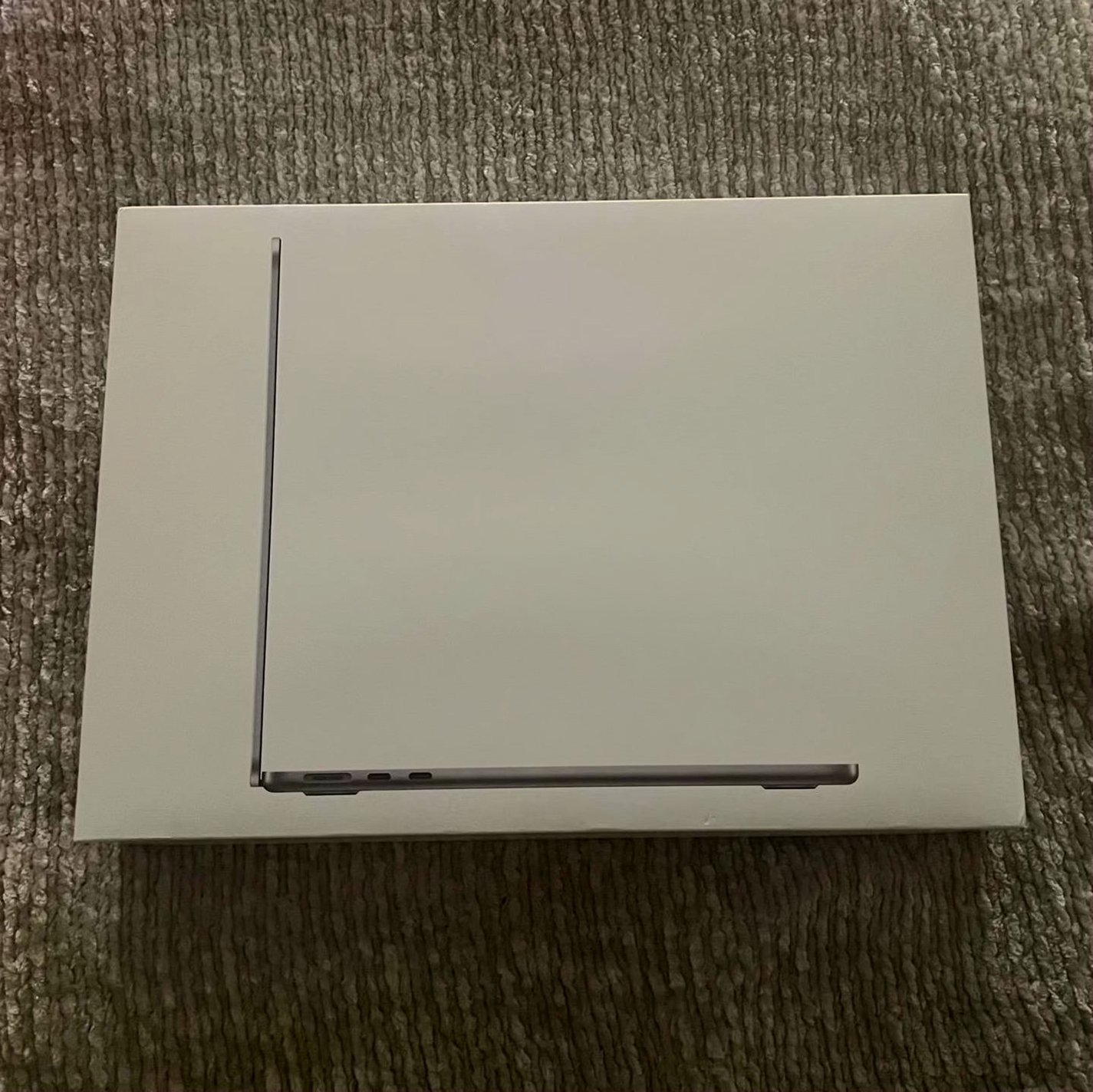 Apple MacBook Air M2 13.6 inch 7W56 256GB Space Grey Unlocked - Used
