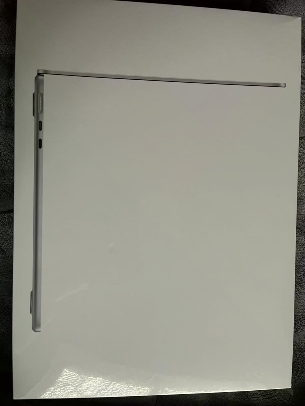 Apple MacBook Air 13.6” 256GB Sliver Unlocked - Used