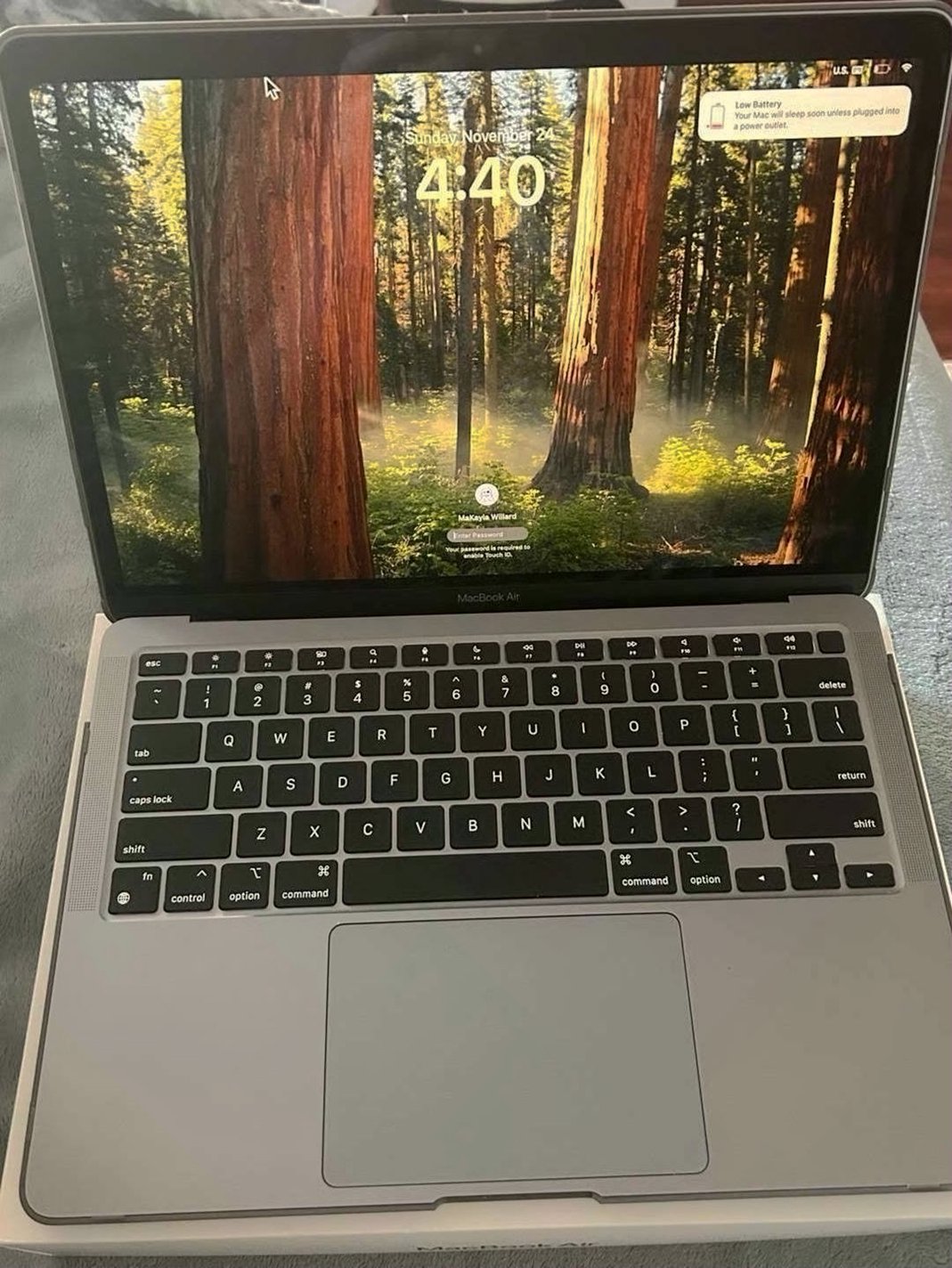 Apple MacBook Air 3B75 256GB Space Gray Used image 2