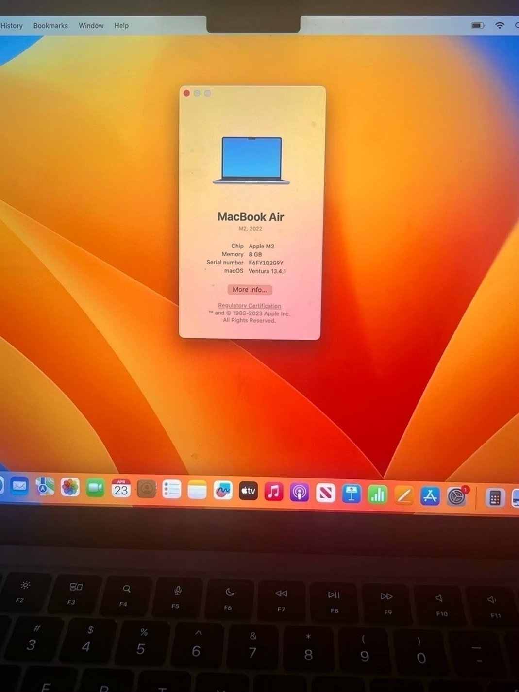 Apple MacBook Air M2 2022 Unlocked - Used image 3