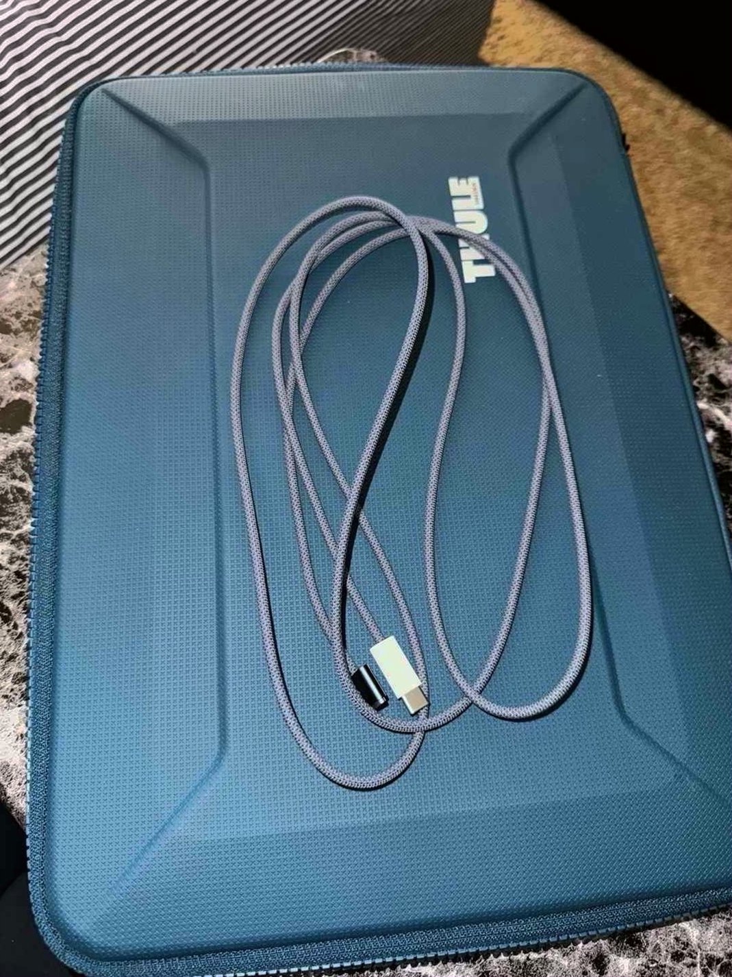 Apple MacBook Air 15in M2 256GB Midnight Unlocked - Used image 5