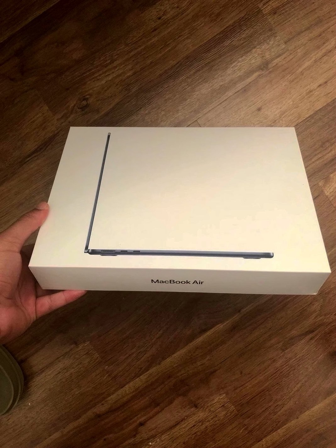 Apple MacBook Air 13 inch M3 256GB Midnight Unlocked - Used