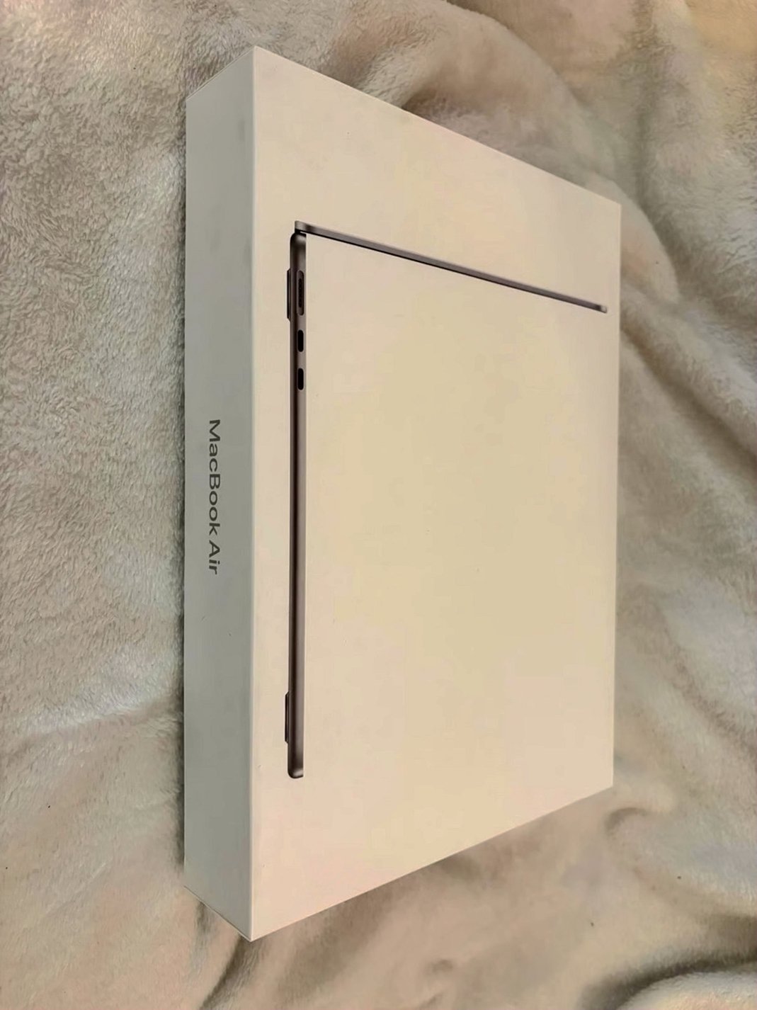 Apple MacBook Air 13in M2 256GB Space Gray - Used image 5