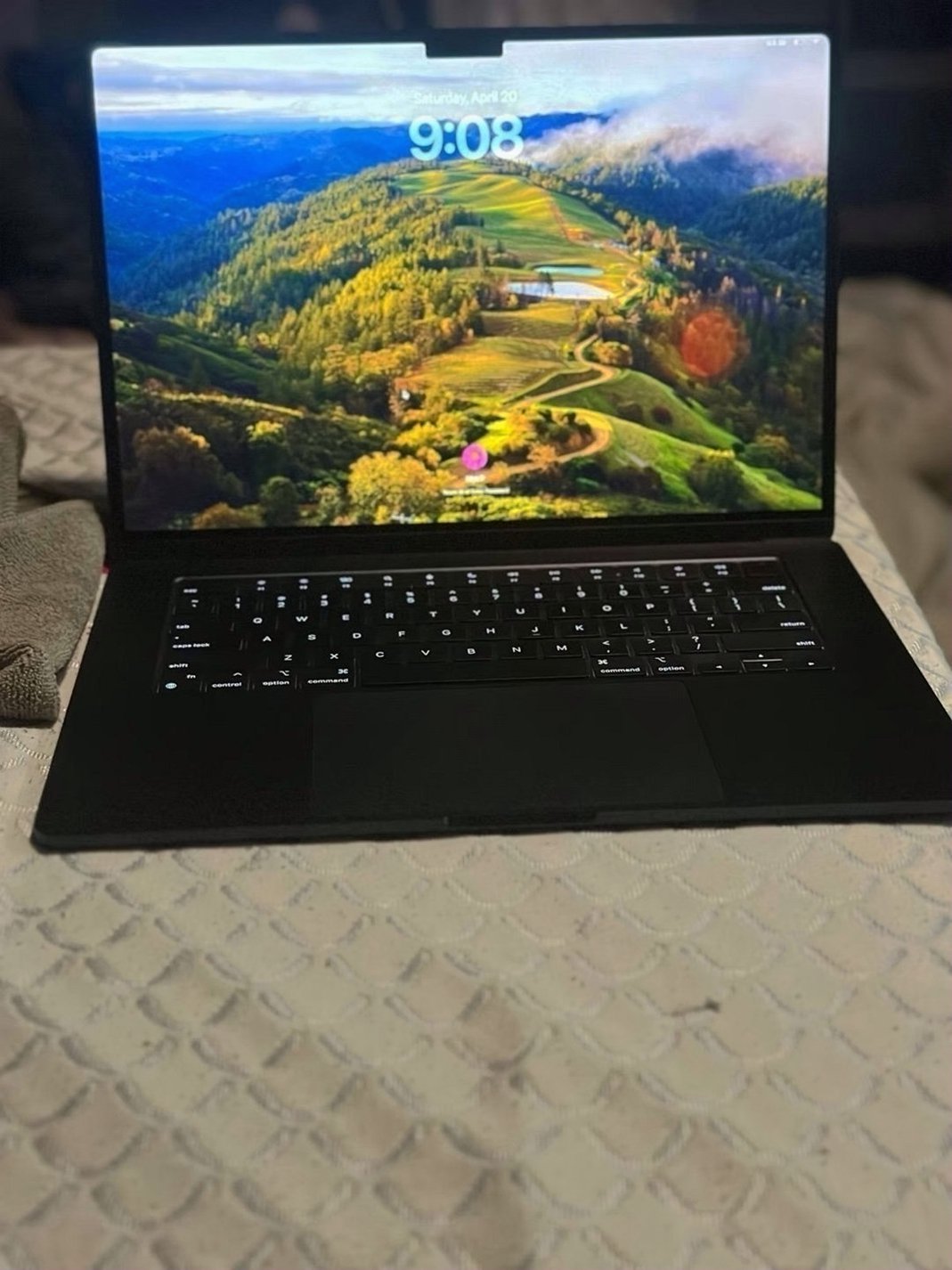 Apple MacBook Air M2 15 inch 8N29 Unlocked - Used