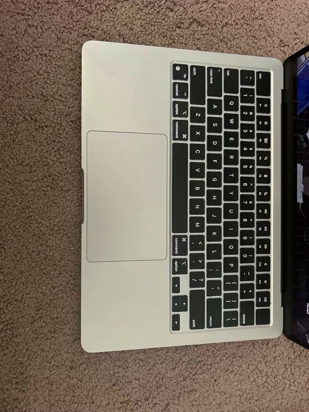 Apple MacBook Air M3 3N85 Gray Unlocked - Used image 4