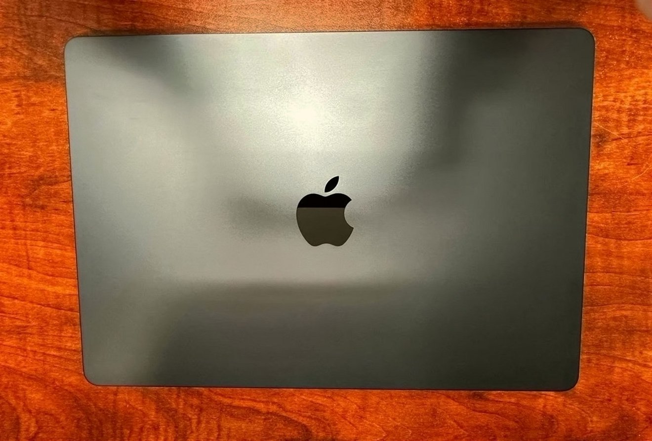 Apple MacBook Air 15in M2 256GB Midnight - Used