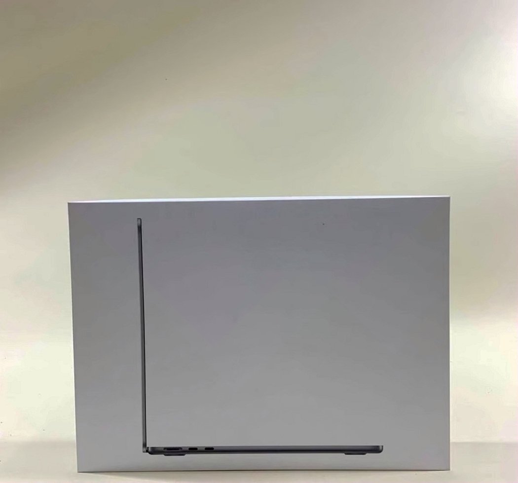Apple MacBook Air M3 256GB Space Gray - Used image 2