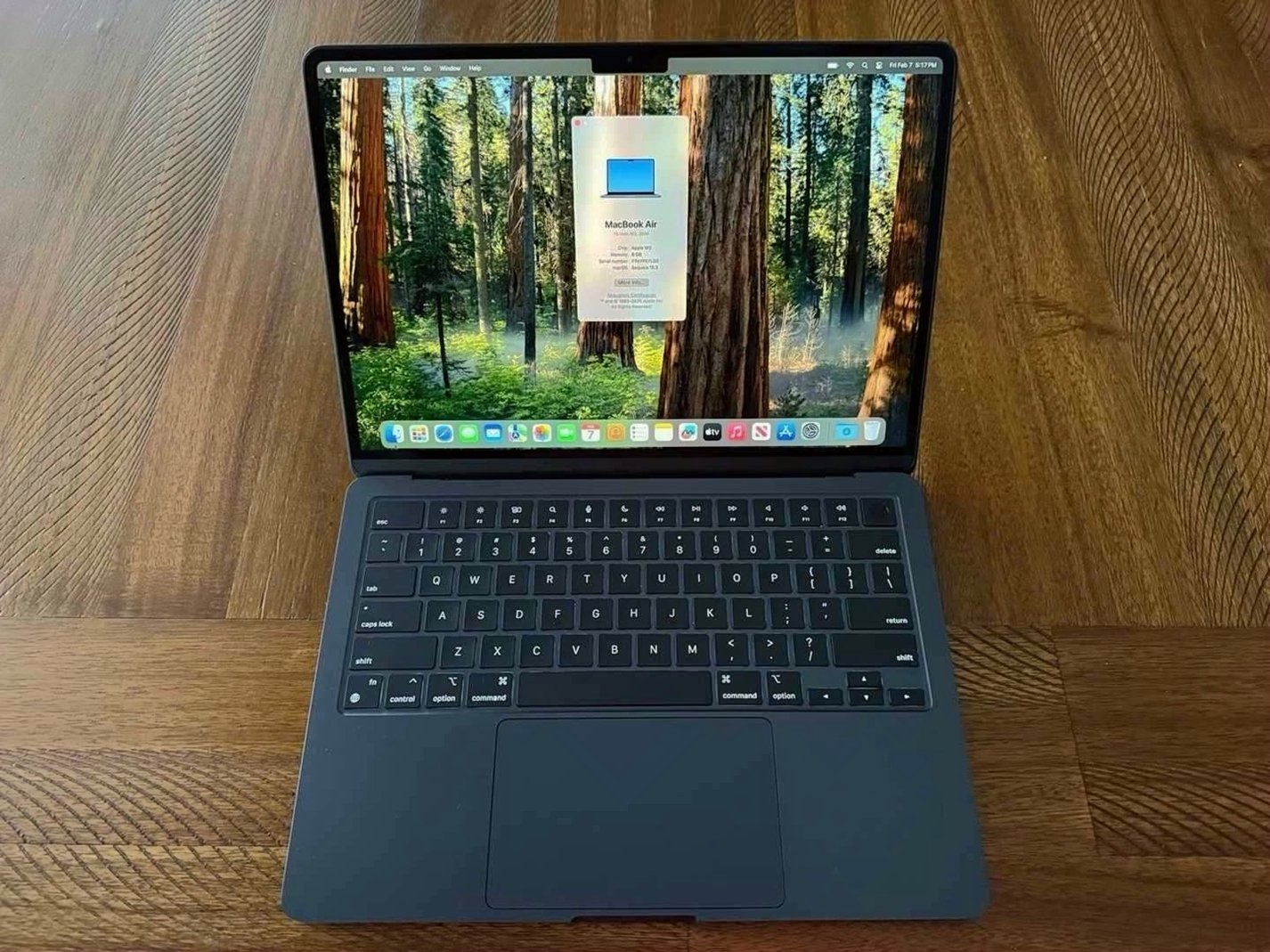 Apple MacBook Air M3 13" Midnight Unlocked - Used