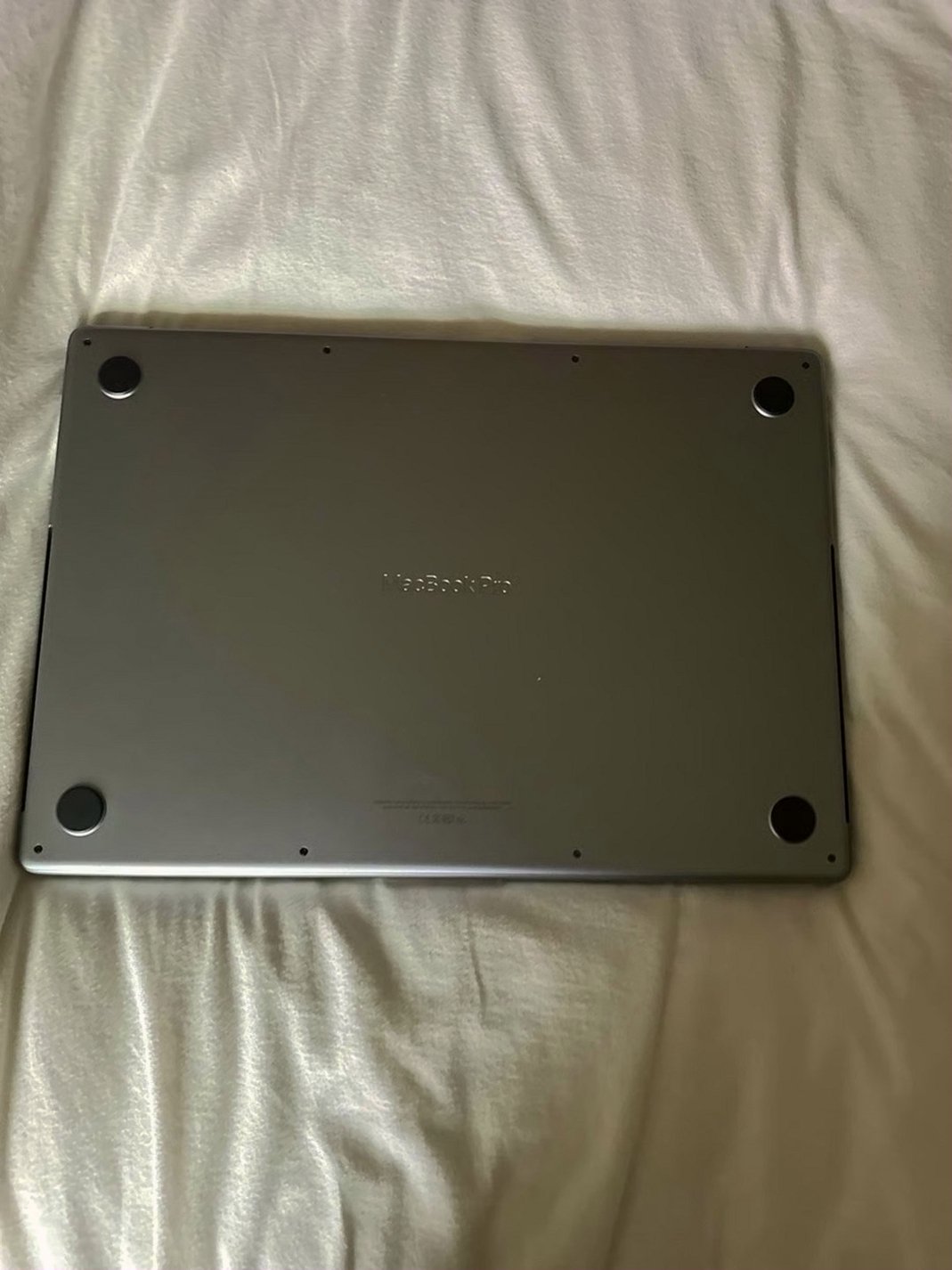 Apple MacBook Pro M1 1TB Space Gray Unlocked - Used image 5