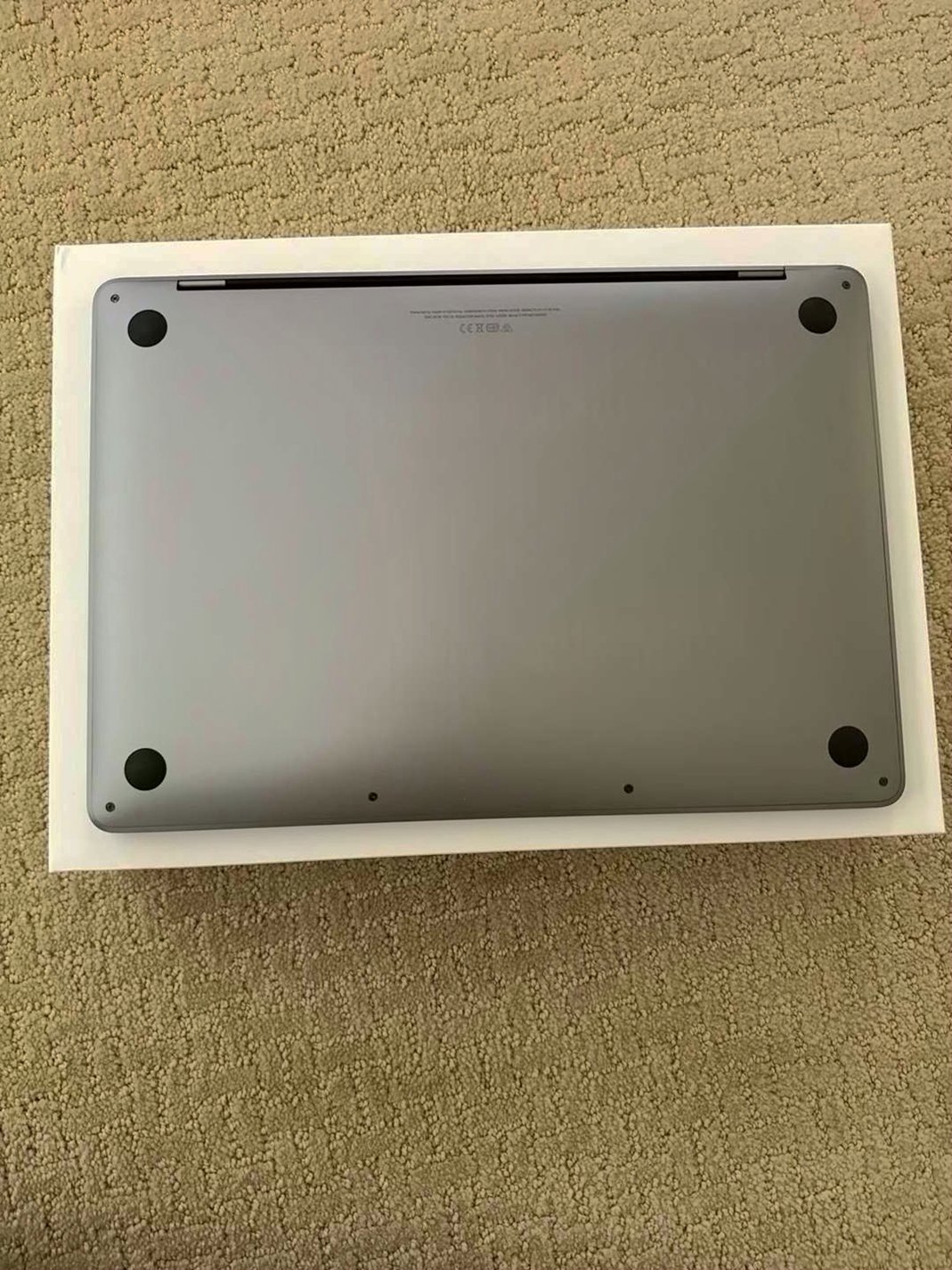 Apple MacBook Pro M1 256GB Space Grey Unlocked - Used image 4