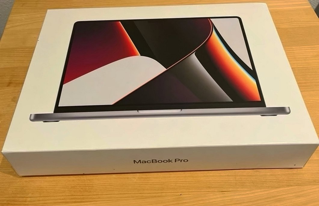Apple MacBook Pro M1 3A36 512GB Space Gray Unlocked - Used