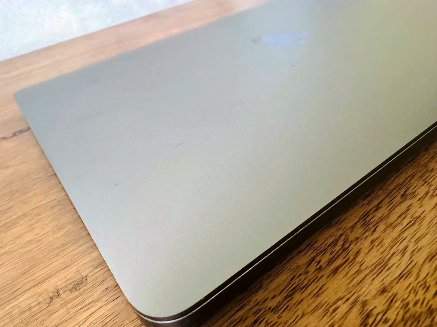 Apple MacBook Pro 13.3” 16GB 500GB SSD Space Gray Unlocked - Used image 3