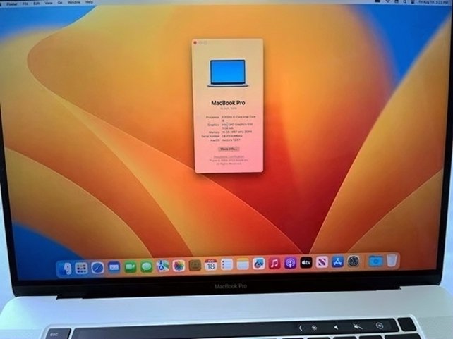 Apple MacBook Pro 16 inch 1TB Silver - Used image 2