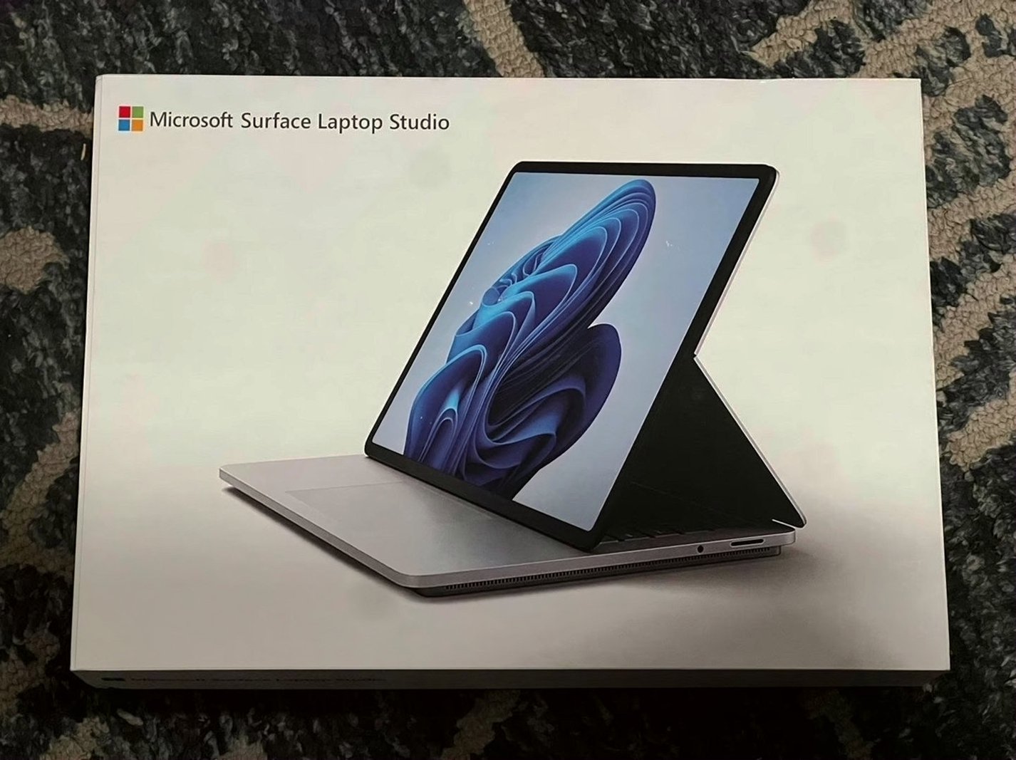 Microsoft Surface Laptop Studio 512GB RTX 3050Ti Used image 2