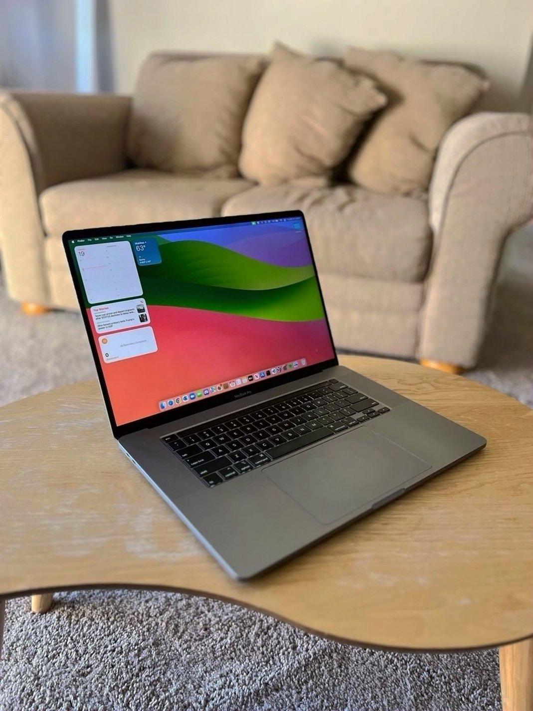 Apple Macbook Pro 9G17 512GB Space Gray Used