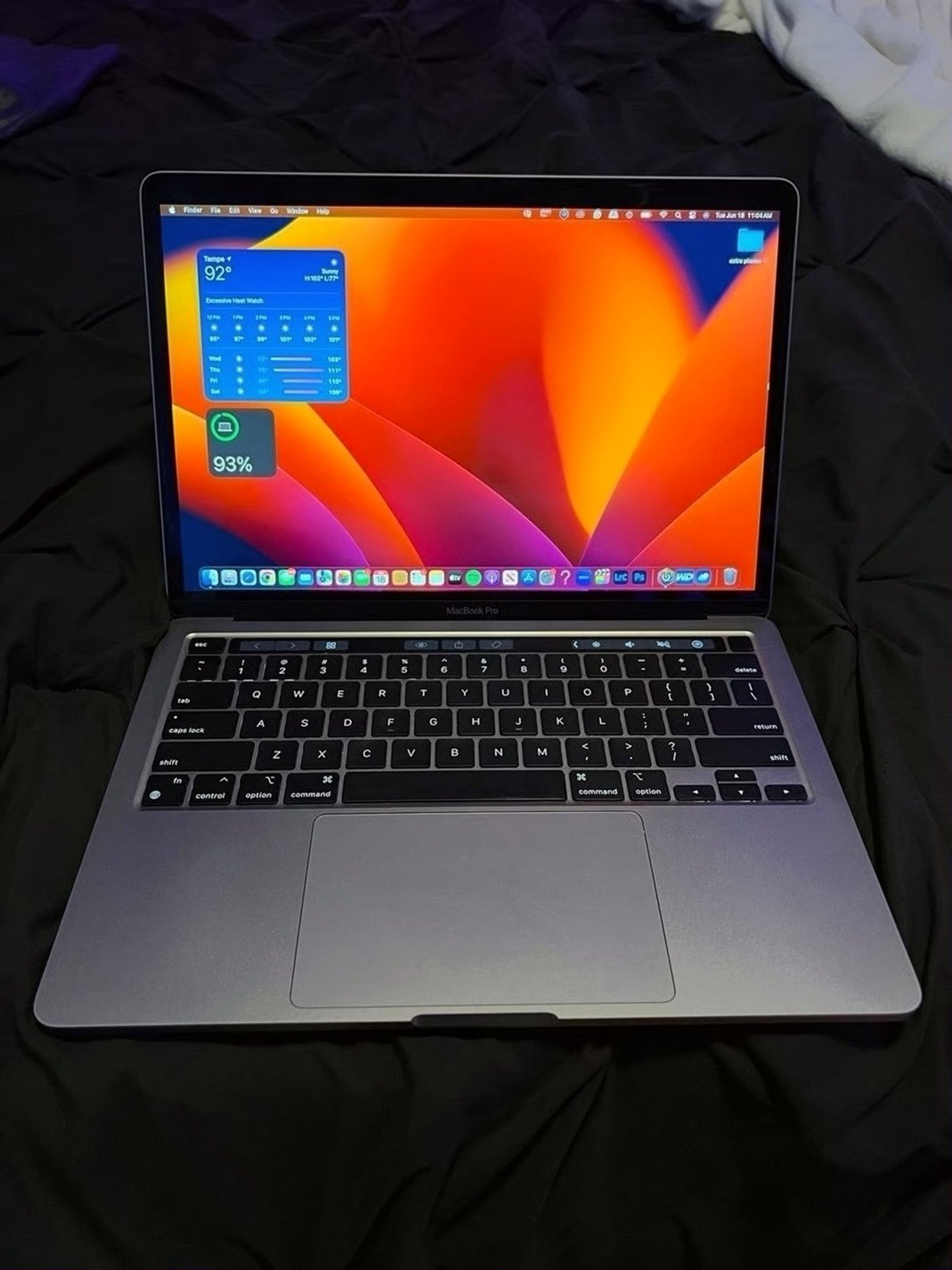 Apple MacBook Pro M1 2020 256GB Space Gray Unlocked - Used