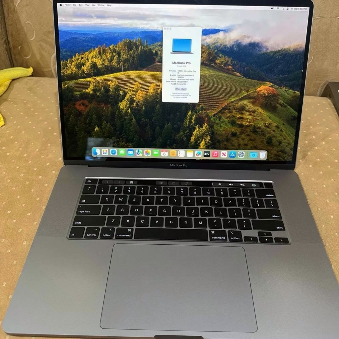 Apple MacBook Pro 16 inch i9 3K39 Used image 2