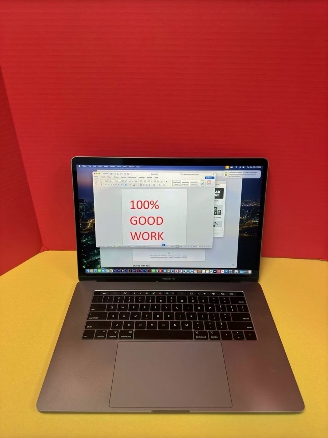 Apple MacBook Pro 15" 2018 512GB Space Gray Unlocked - Used image 3