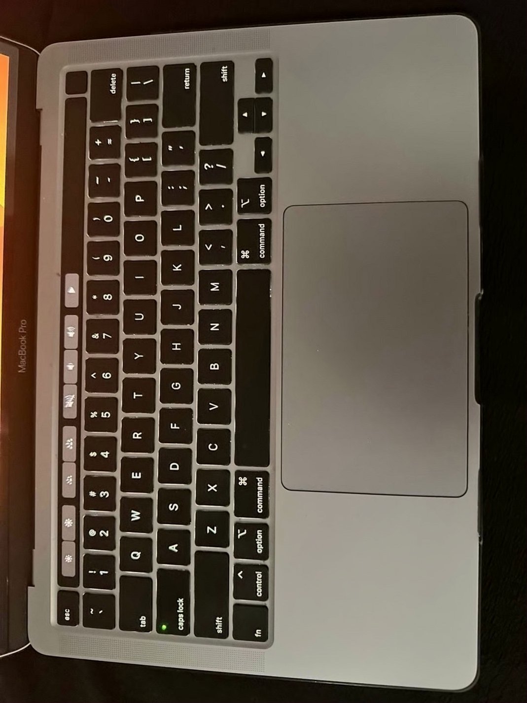 Apple MacBook Pro 2020 13 Inch 256GB Space Gray Unlocked - Used image 2