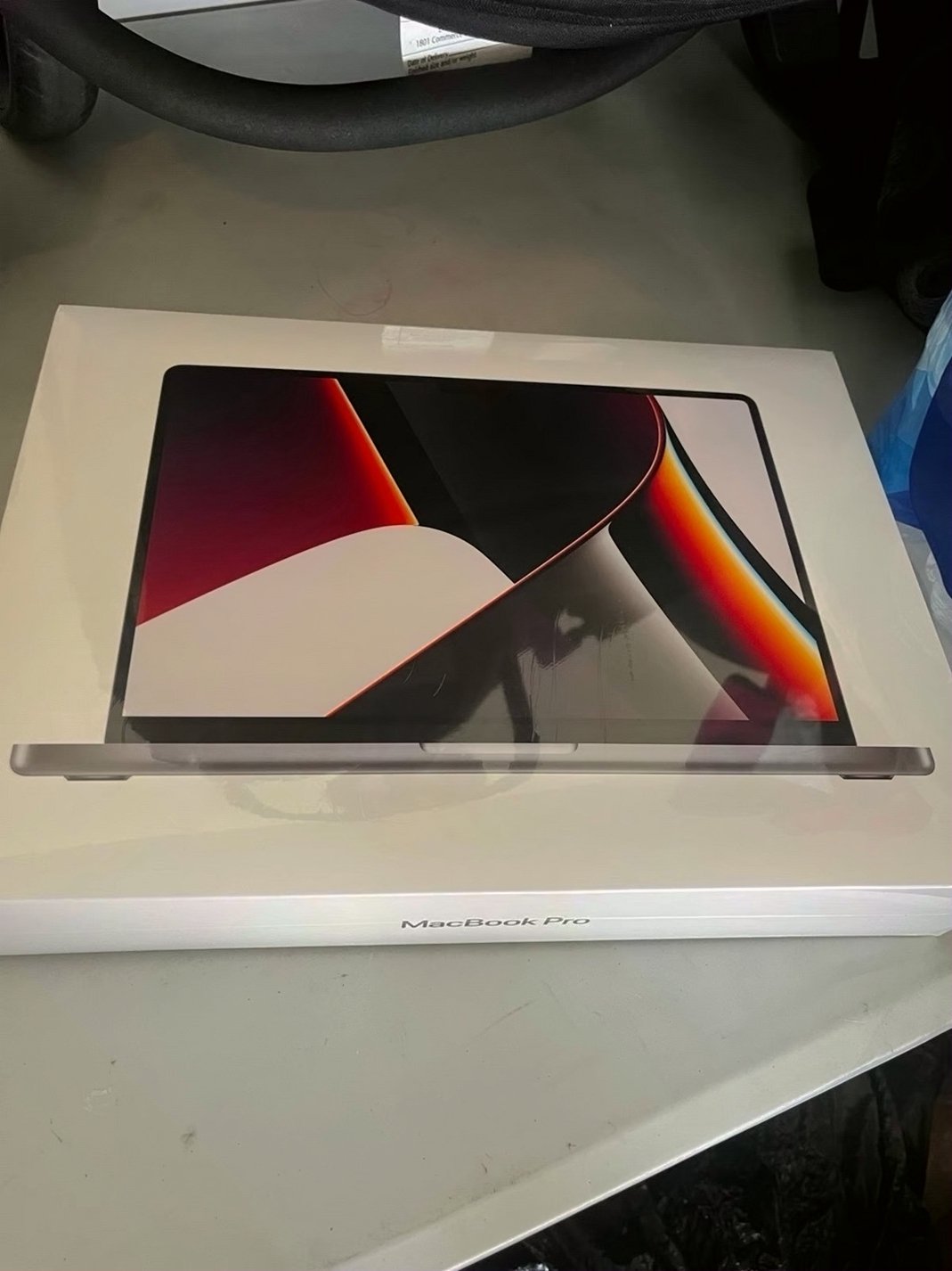 Apple Macbook Pro 14in A2442 1TB New