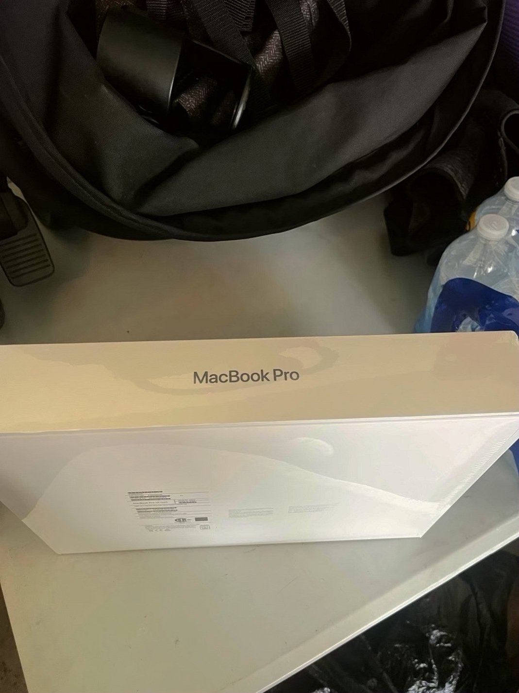 Apple Macbook Pro 14in A2442 1TB New image 2