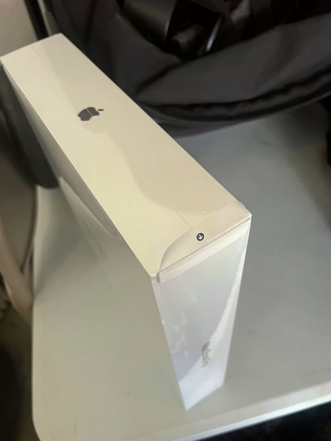 Apple Macbook Pro 14in A2442 1TB New image 3