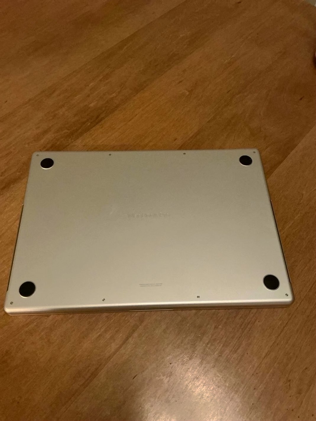Apple MacBook Pro 2023 1TB Silver Unlocked - Used image 5
