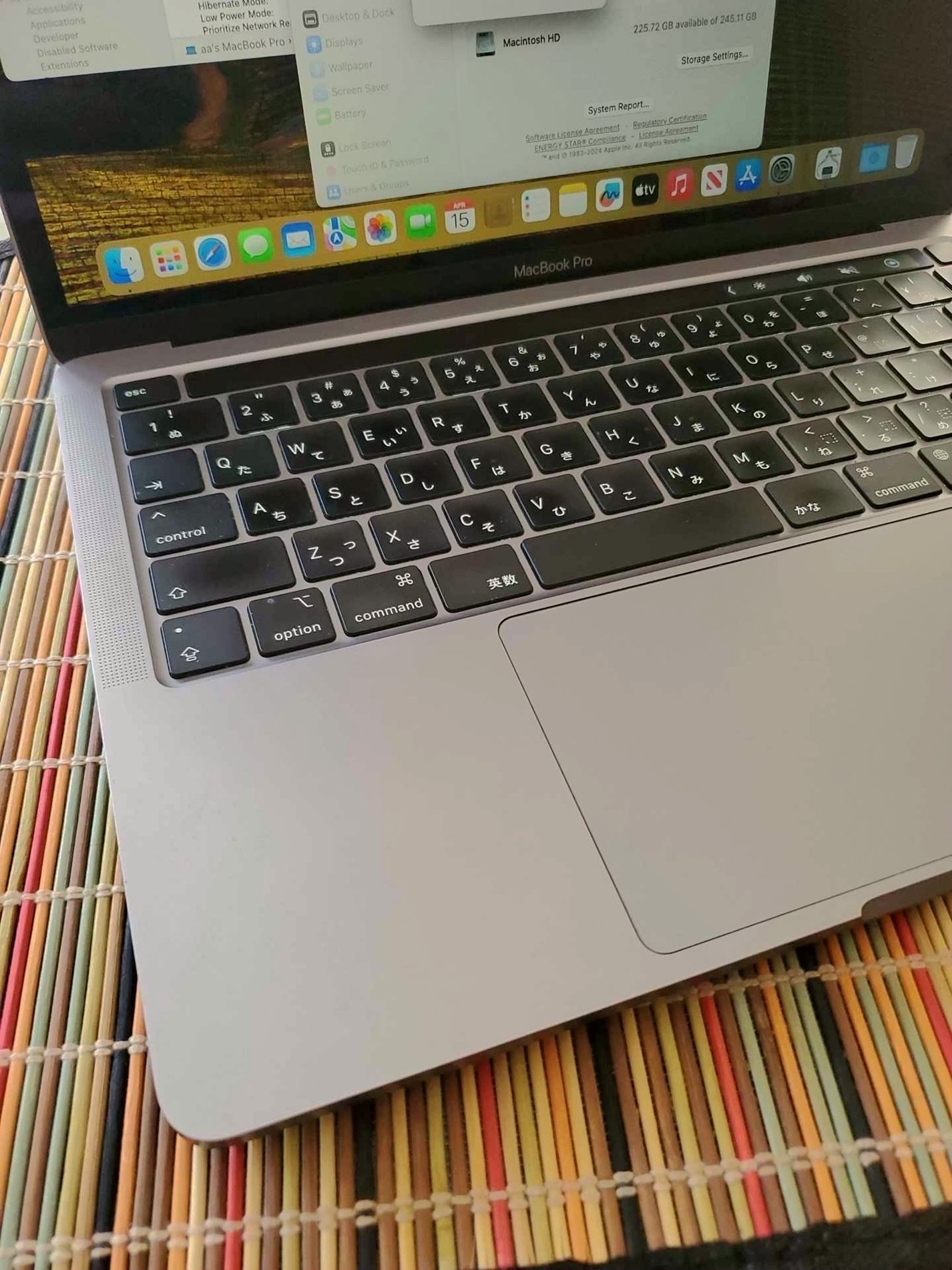 Apple MacBook Pro 13" 2020 M1 256GB Japanese Keyboard Used image 2