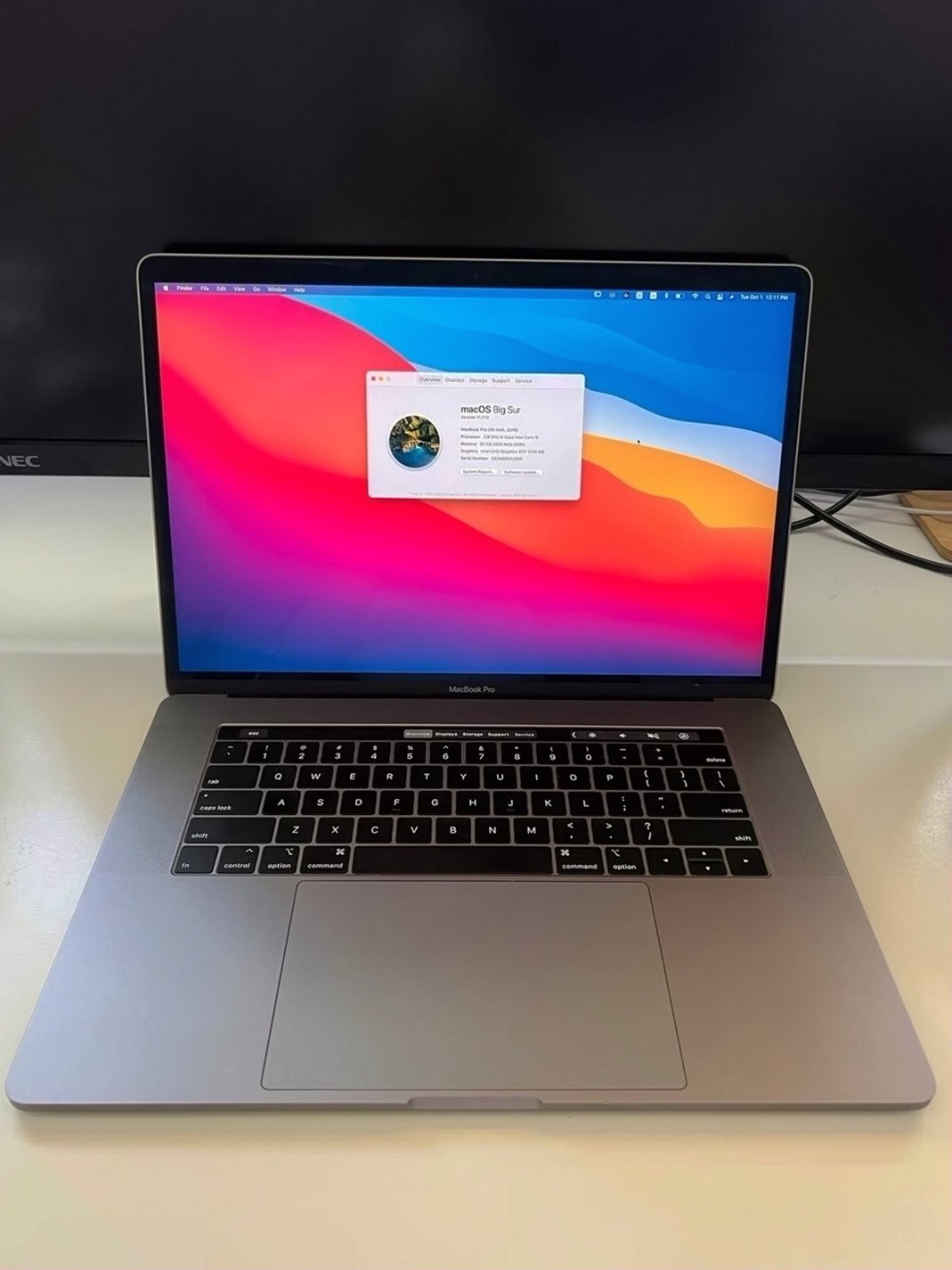 Apple MacBook Pro 15 1TB Space Gray Unlocked Used