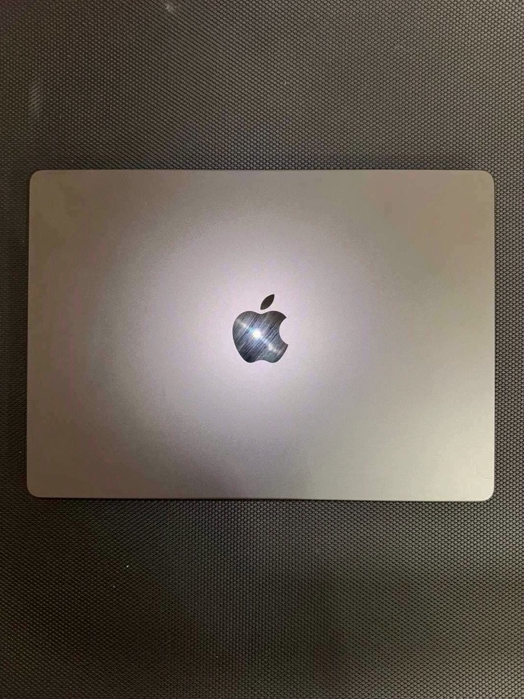 Apple MacBook Pro M3 Pro 500GB Space Grey Unlocked - Used image 3