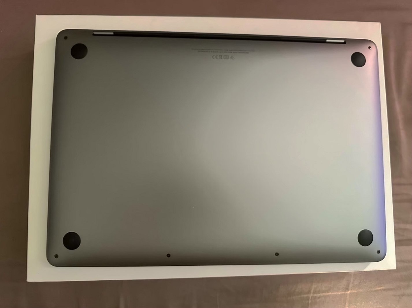 Apple MacBook Pro 13 inch A2338 8GB 256GB SSD - Used image 4