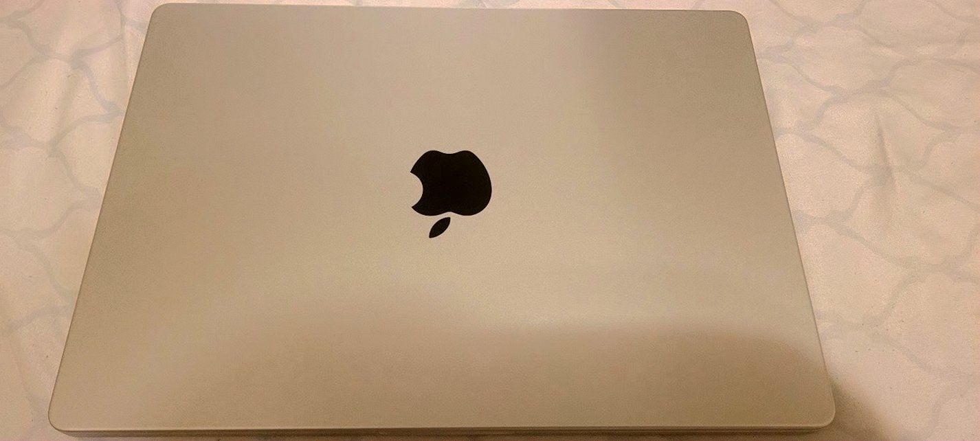 Apple Macbook Pro M2 2023 512GB Space Gray Unlocked - Used