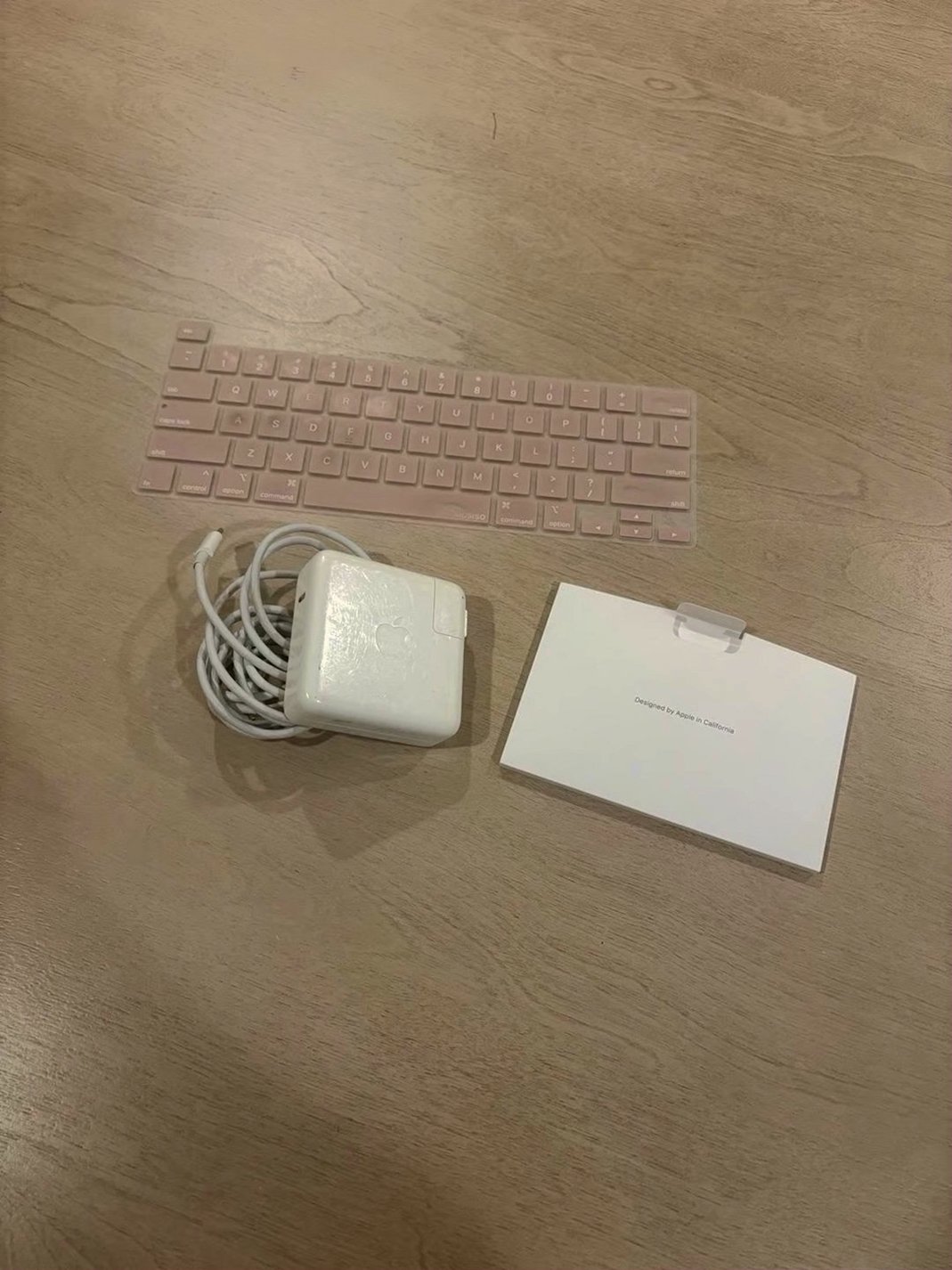Apple MacBook Pro M1 8GB 256GB SSD Silver Unlocked - Used image 4