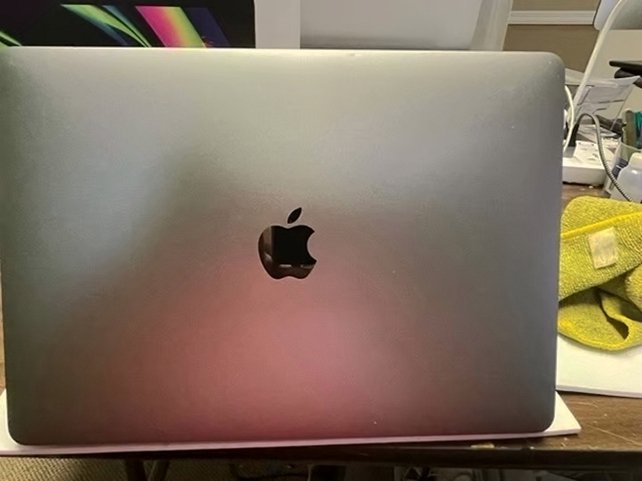 Apple MacBook Pro M1 256GB Space Gray Unlocked - Used