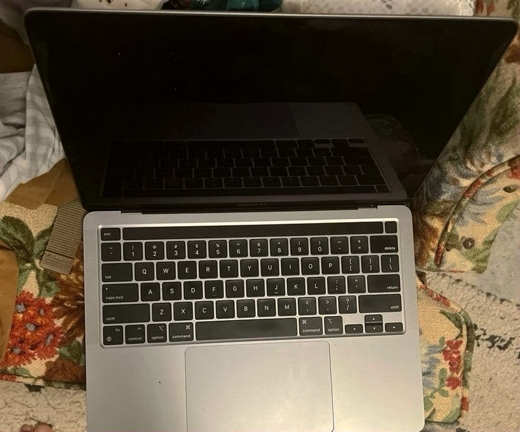 Apple MacBook Pro 13-inch M1 512GB Unlocked Used image 4