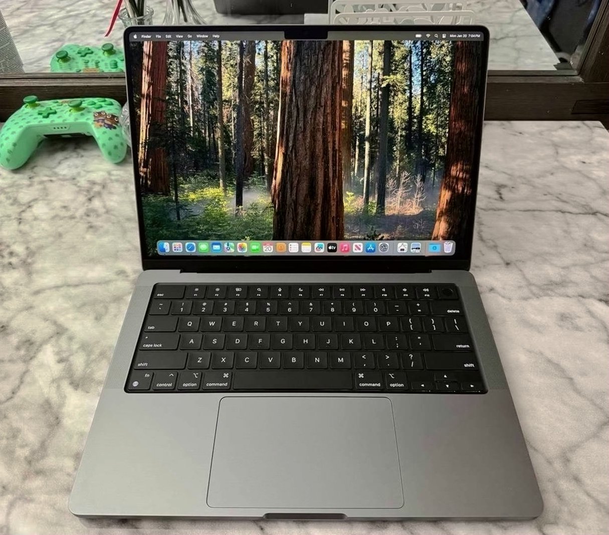 Apple MacBook Pro 14-inch 512GB - Used