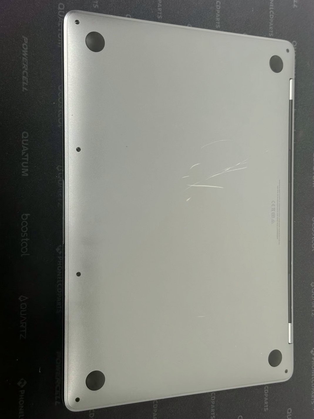 Apple MacBook Pro 13in M1 512GB SSD Unlocked - Used image 5