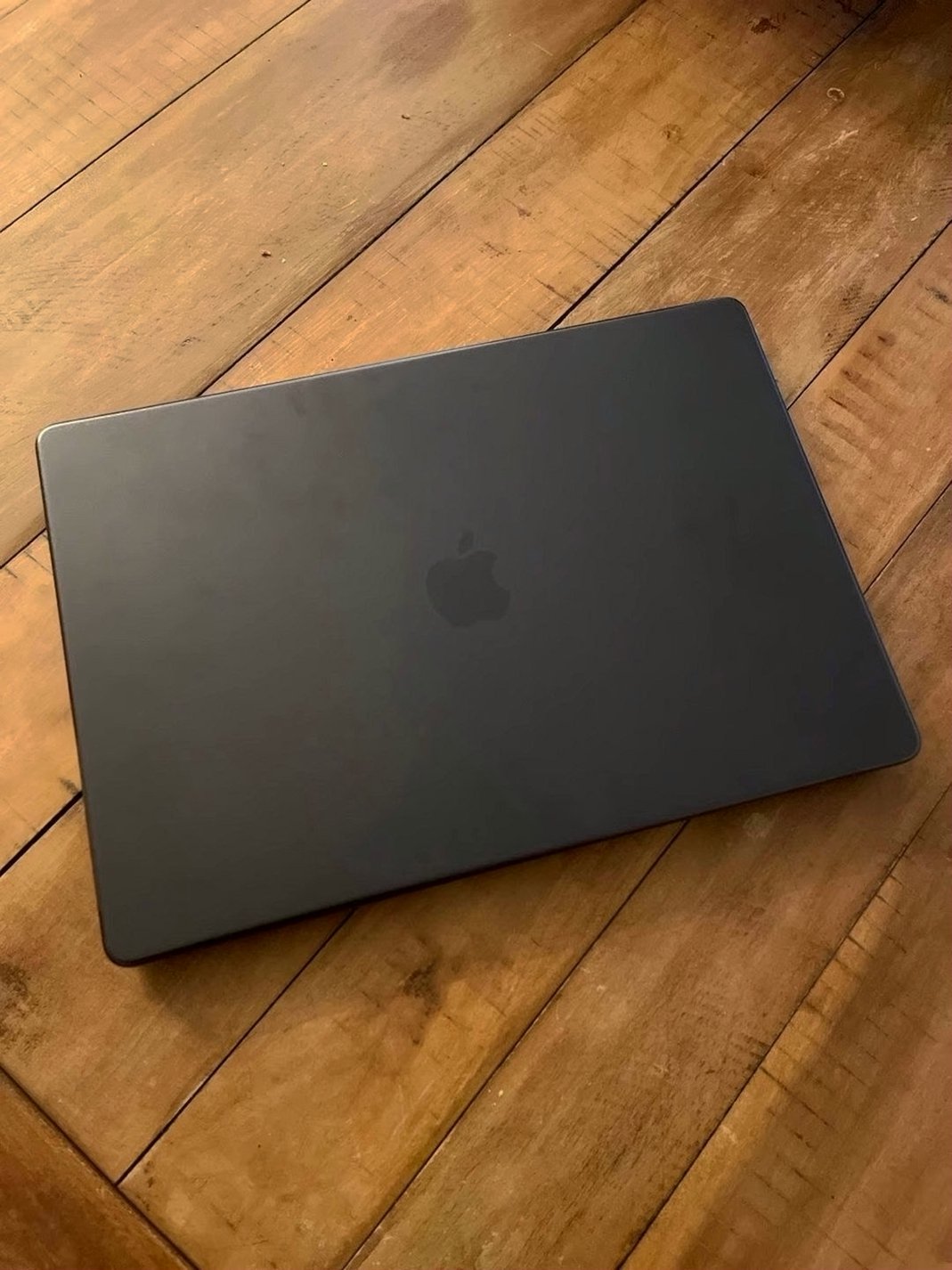 Apple M3 Max Macbook Pro 1TB Space Black Unlocked - Used image 3
