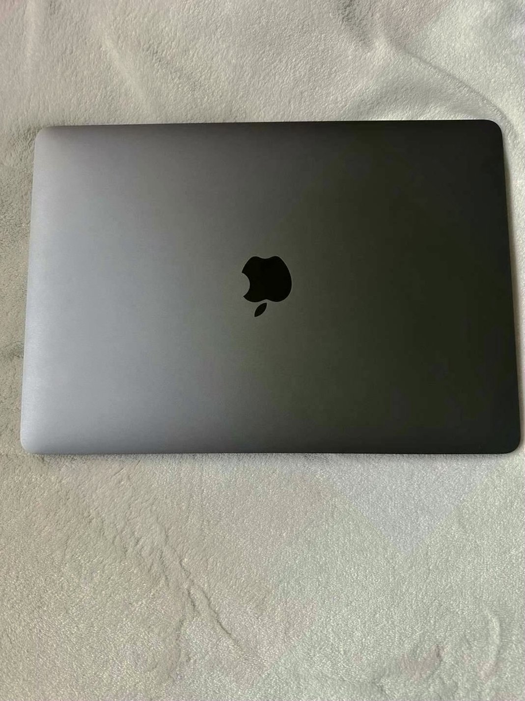 Apple MacBook Pro 2020 A2289 2T55 8GB 256GB - Used image 3