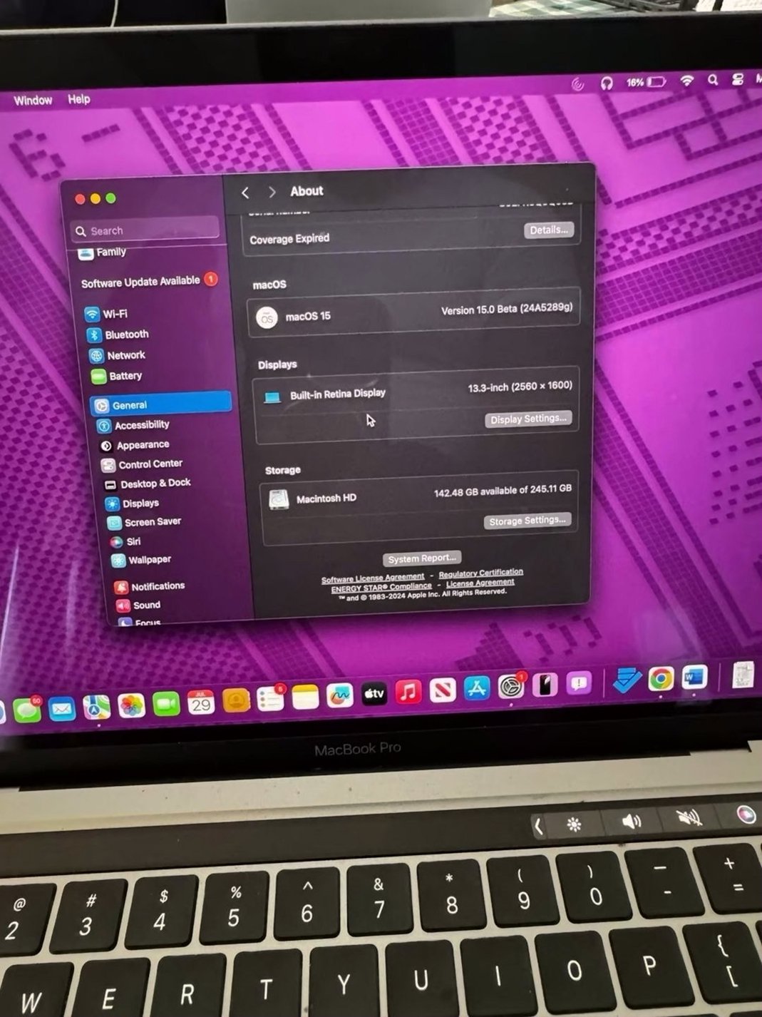 Apple M1 MacBook Pro and 2nd Gen iPad Pro 128GB Space Gray Unlocked - Used image 5
