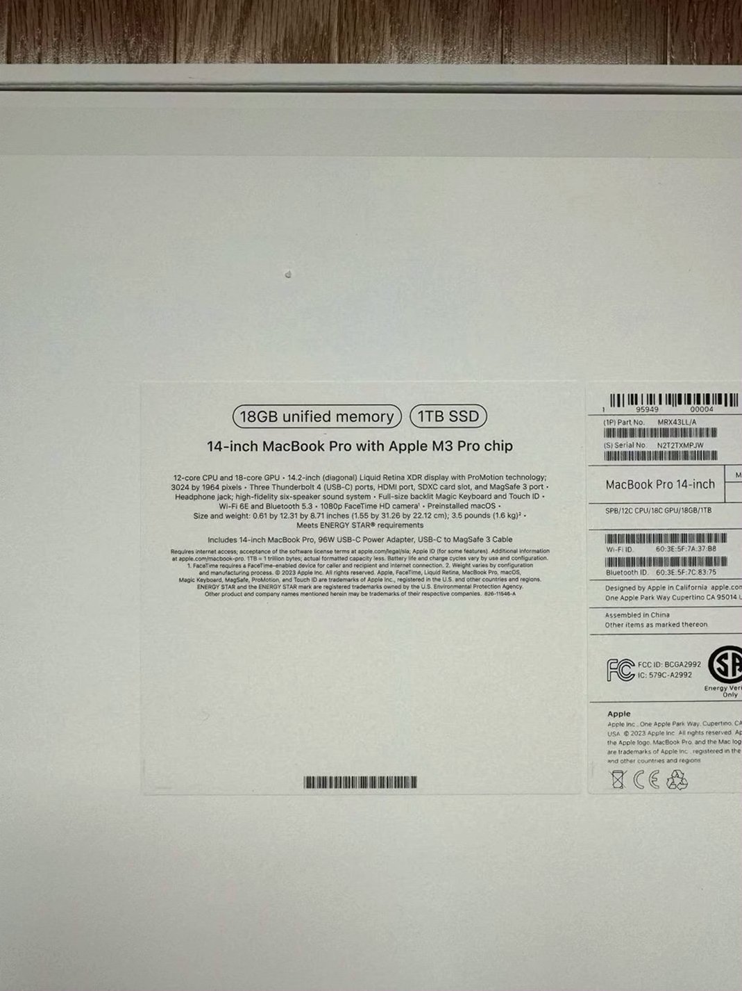 Apple MacBook Pro 14-Inch 18GB 1TB SSD Space Black - Used image 3