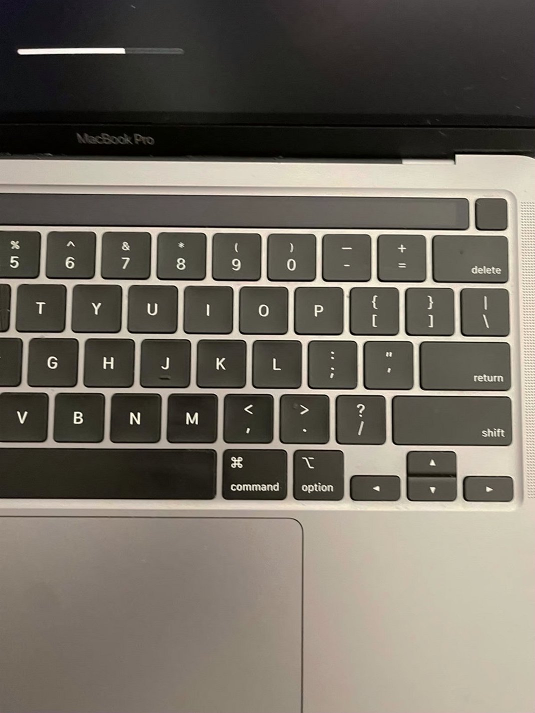 Apple MacBook Pro M1 256GB Space Gray Unlocked - Used image 2