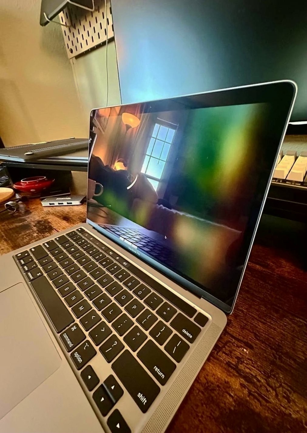 Apple MacBook Pro M1 512GB Space Gray Unlocked - Used