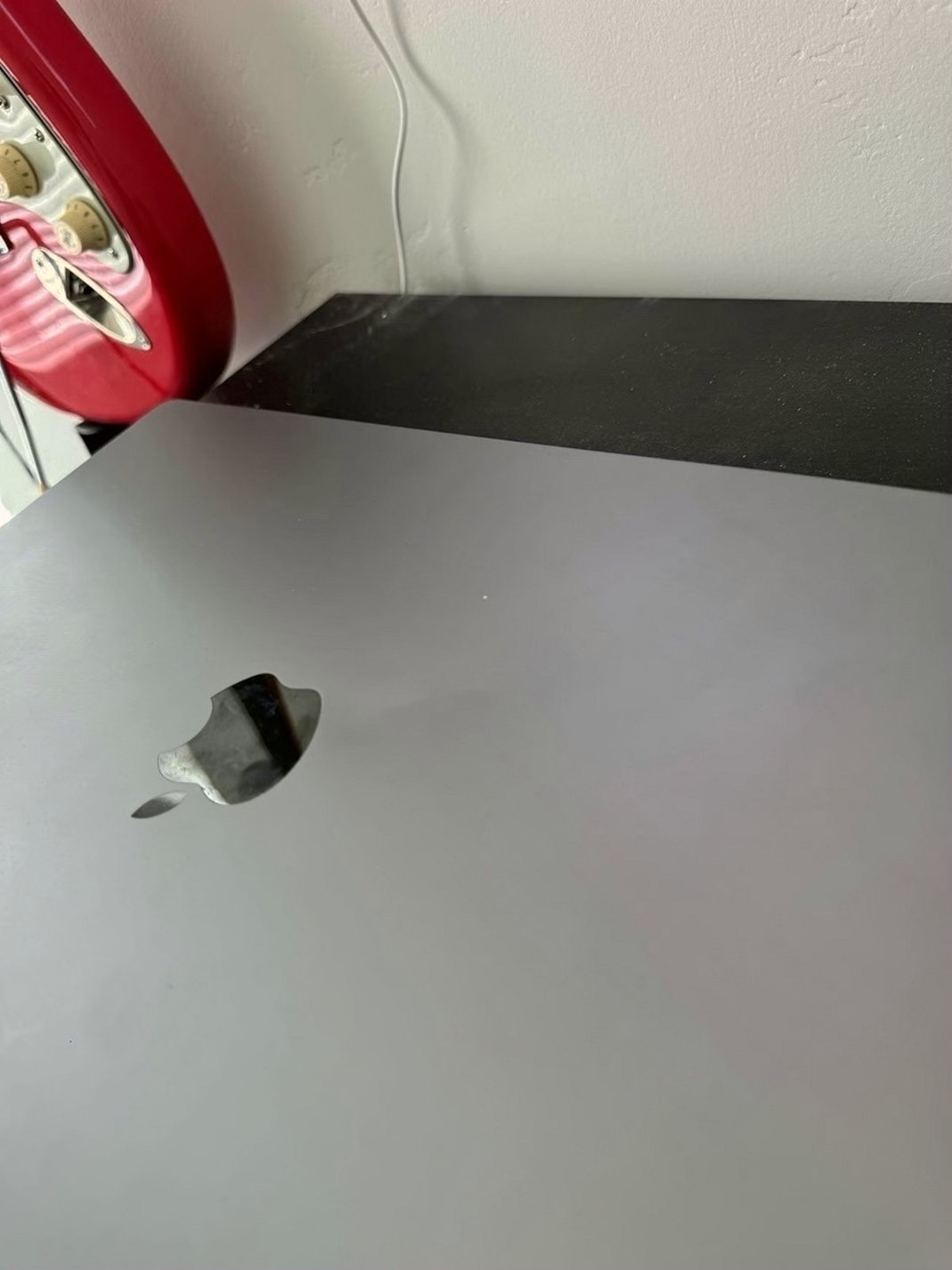 Apple MacBook Pro M1 16GB 512GB Space Gray - Used image 3
