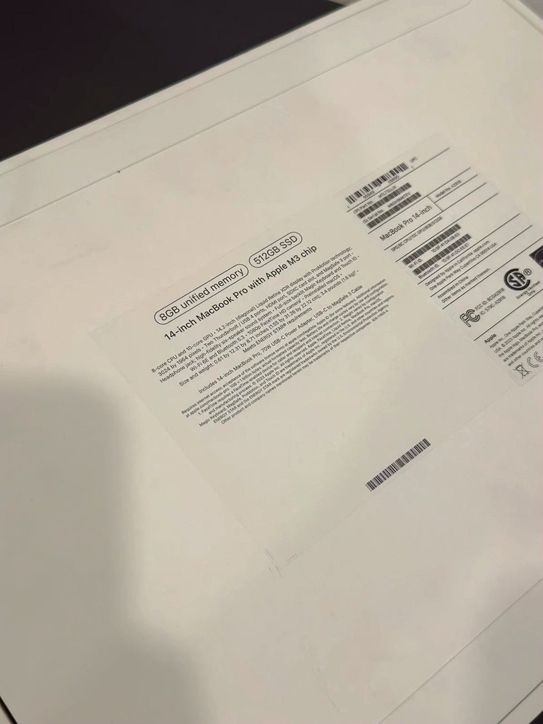 Apple Macbook Pro 8S23 256GB Space Gray Unlocked - Used image 2